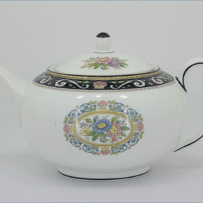 Wedgwood - Runnymede (W4472) - Teapot