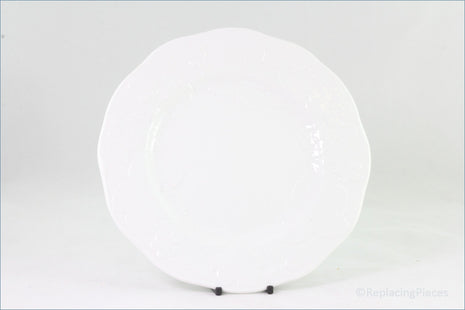 Wedgwood - Strawberry & Vine - 9" Luncheon Plate
