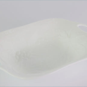 Wedgwood - Strawberry & Vine - 6 3/4