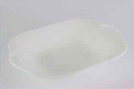 Wedgwood - Strawberry & Vine - 6 3/4" Handled Tray