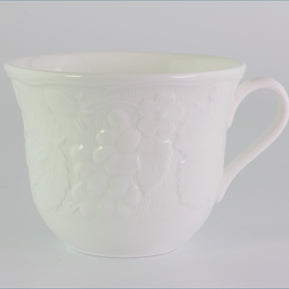 Wedgwood - Strawberry & Vine - Teacup