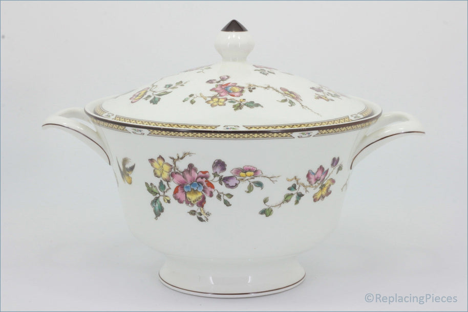 Wedgwood - Swallow - Lidded Vegetable Dish