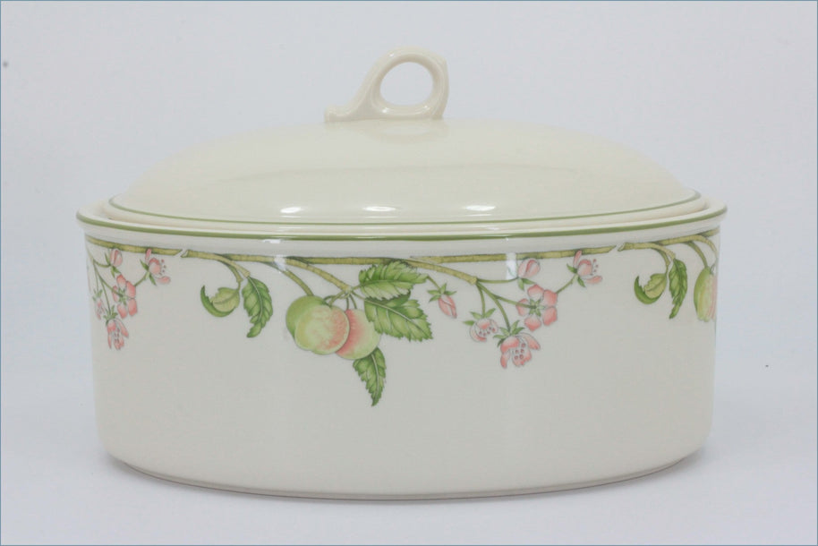 Wedgwood - Wild Apple - Oval Casserole Dish