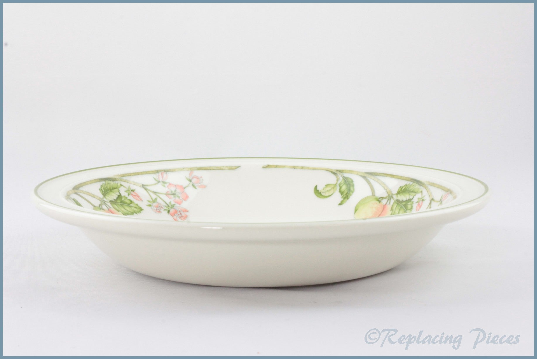 Wedgwood - Wild Apple - 8 7/8
