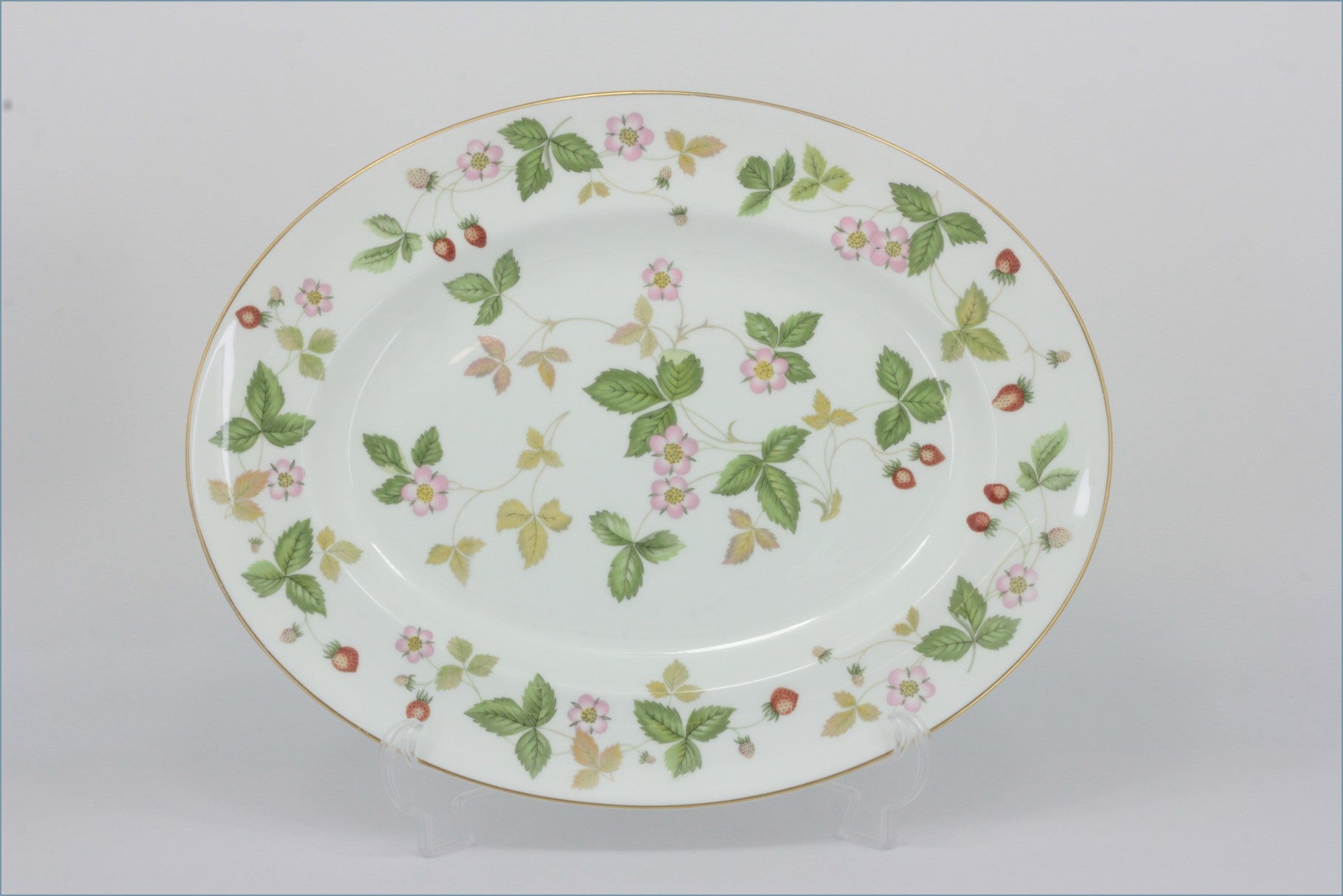 Wedgwood - Wild Strawberry - 14 1/8