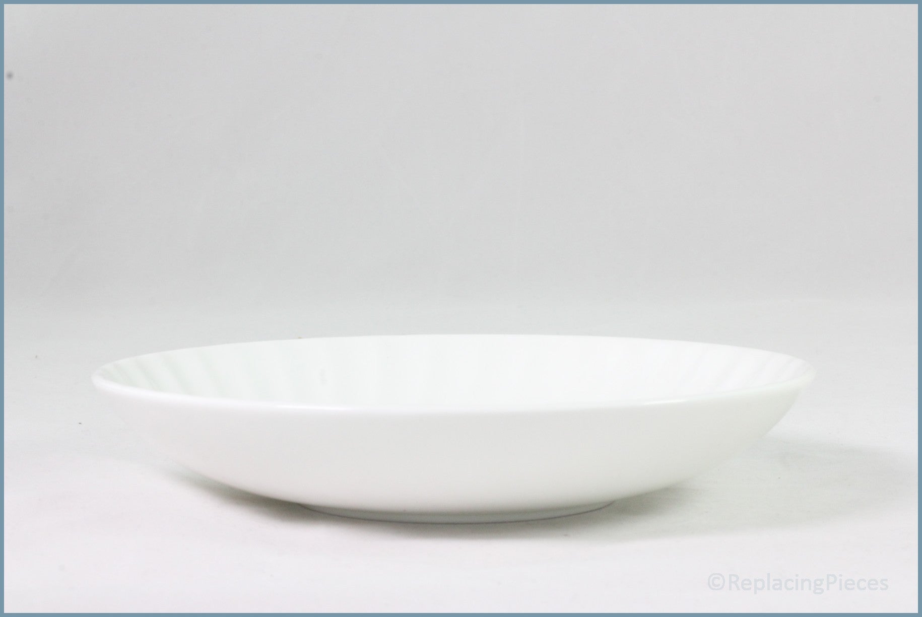 Wedgwood - Candlelight (No Backstamp) - 6 5/8