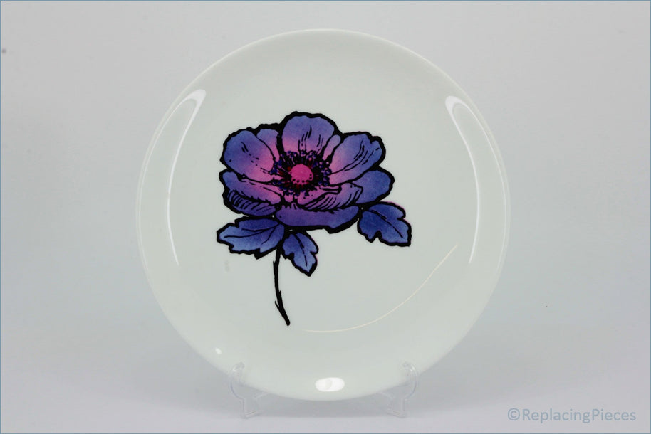 Wedgwood - Blue Anemone - 9" Luncheon Plate