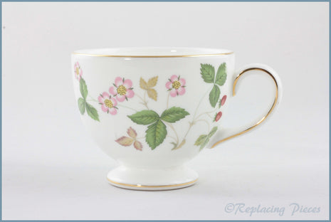 Wedgwood - Wild Strawberry - Teacup (Leigh Shape)