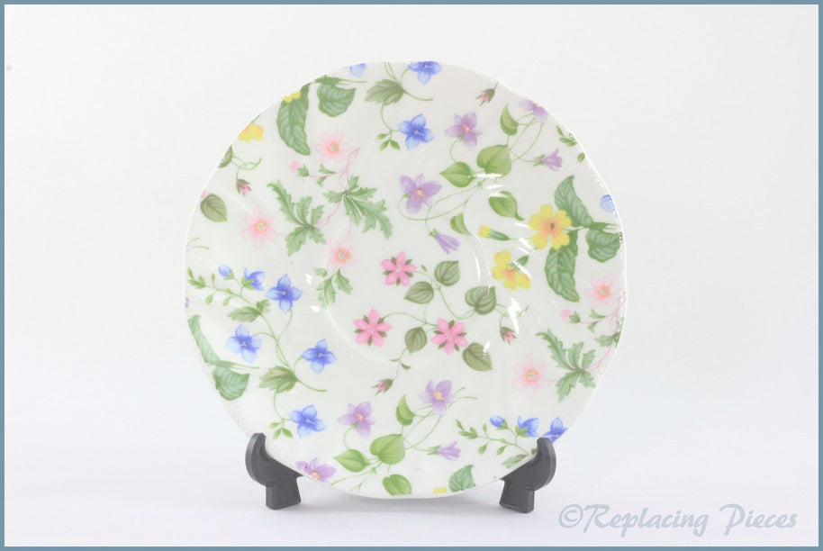Queens - Country Meadow - Breakfast Saucer