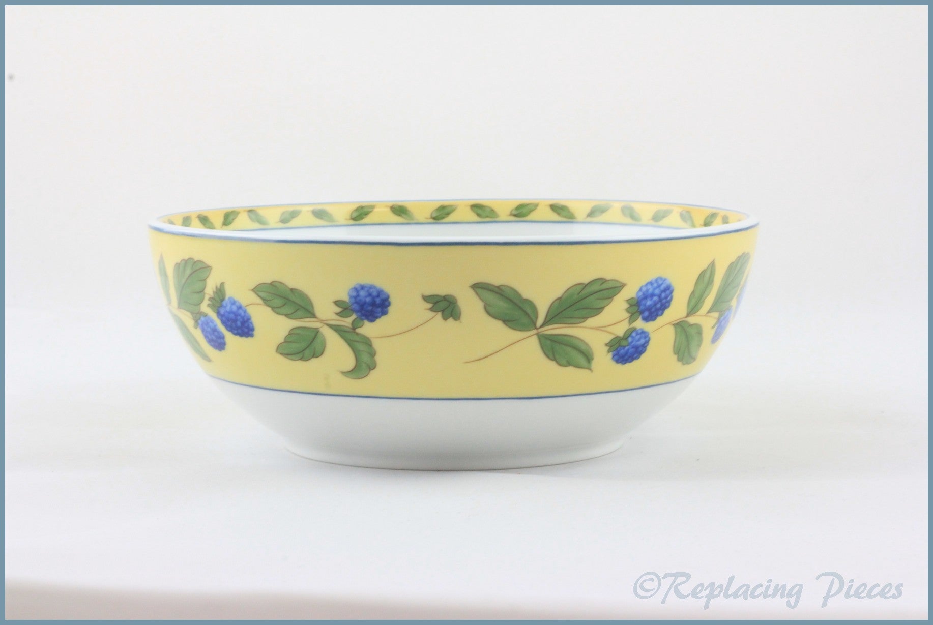Marks & Spencer - Blackberries - Cereal Bowl