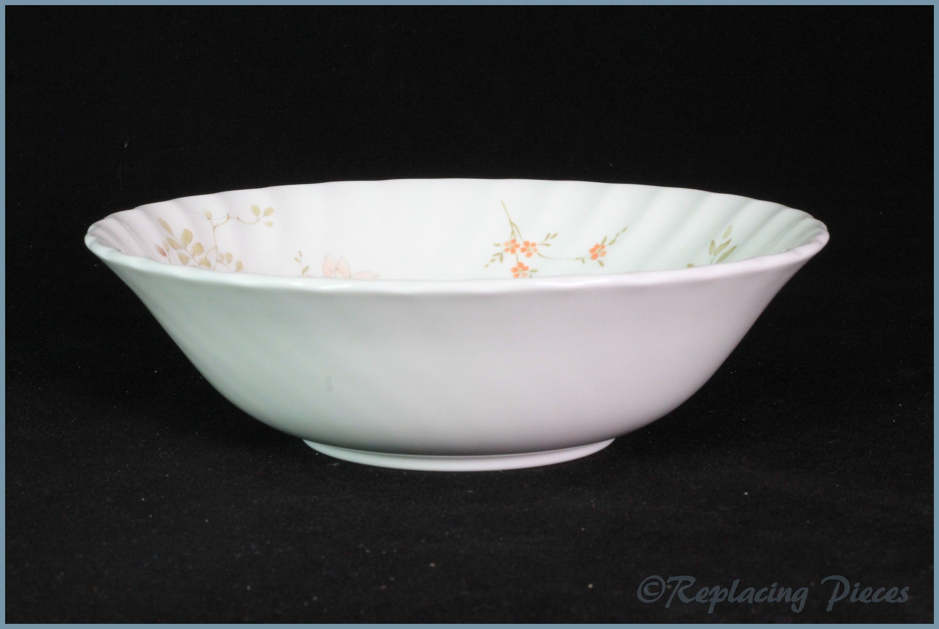 Wedgwood - Campion - 6 1/4