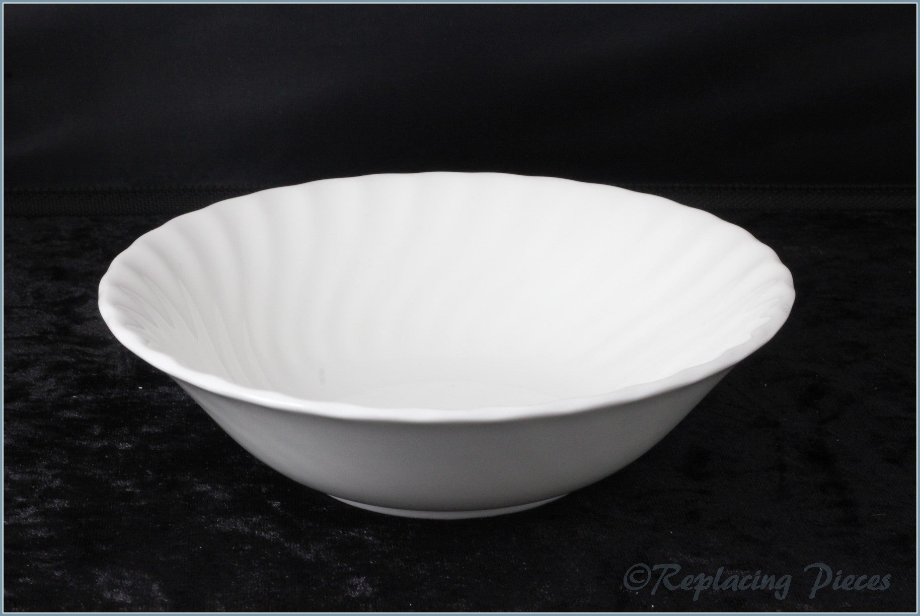 Wedgwood - Candlelight (No Backstamp) - Cereal Bowl