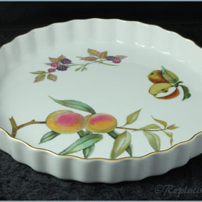 Royal Worcester - Evesham Gold - 10 1/2