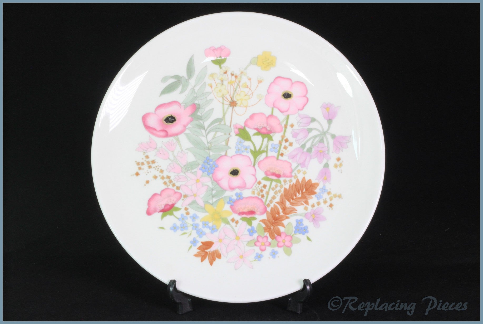 Wedgwood - Meadow Sweet (R4528) - 9 1/4