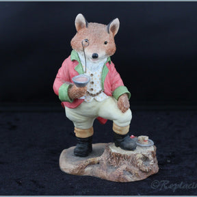 Villeroy & Boch - Foxwood Tales Figurines - No.10 Squire Fox