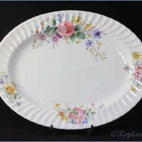 Royal Doulton - Arcadia (H4802) - 16 1/4