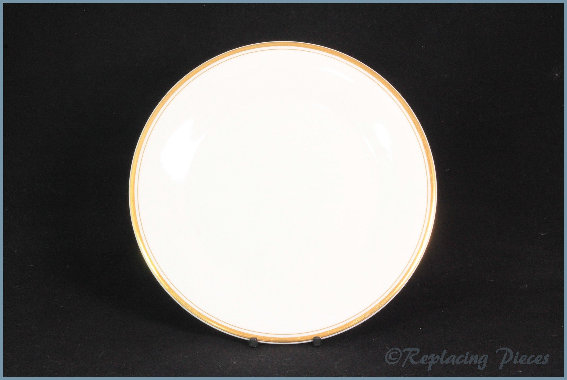 Royal Doulton - Gold Concord (H5049) - 8 1/8
