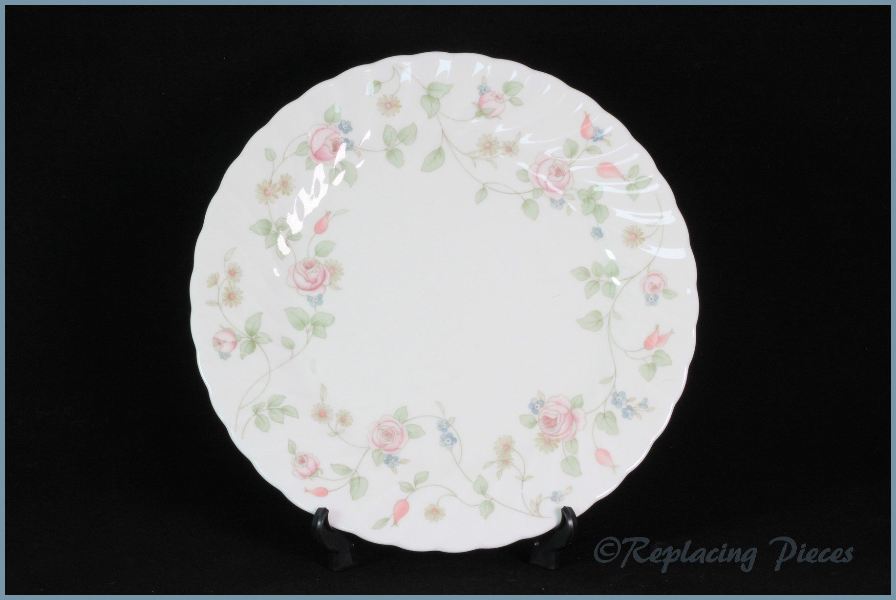 Wedgwood - Rosehip - 8 3/4