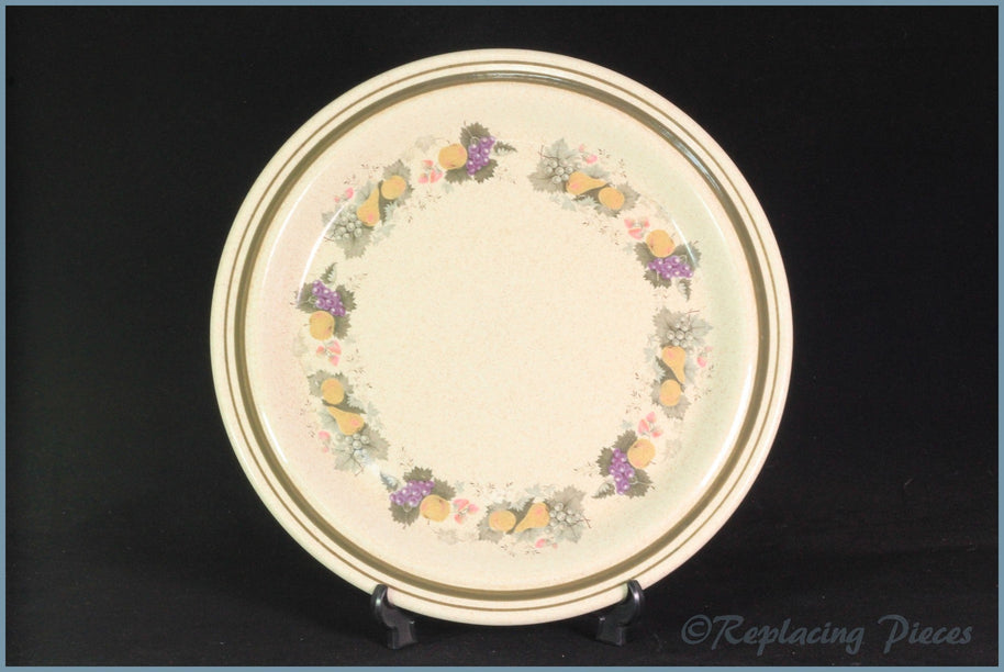 Royal Doulton - Harvest Garland (Old Style) - 9 5/8" Luncheon Plate