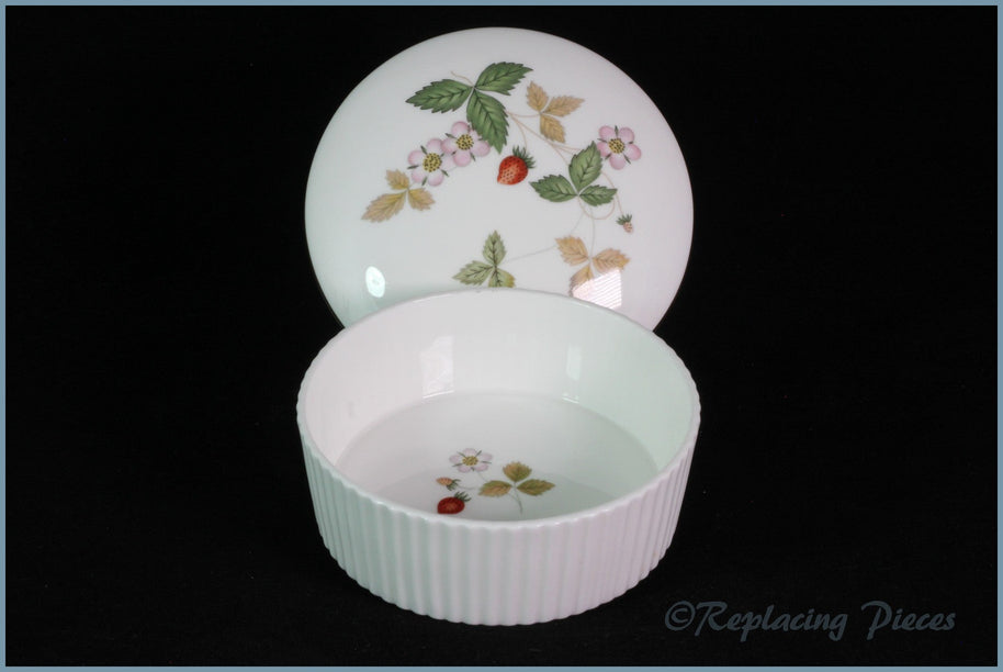 Wedgwood - Wild Strawberry - 3 3/8