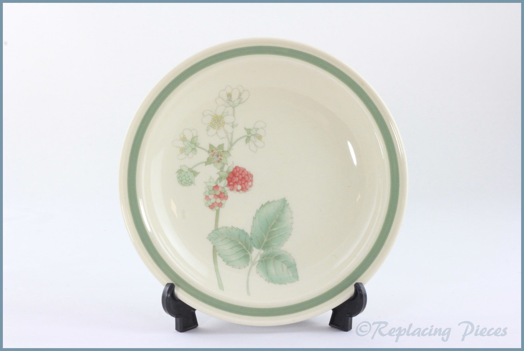 Wedgwood - Raspberry Cane - 6 3/8