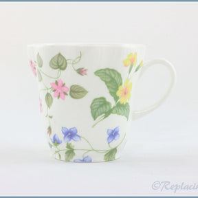 Queens - Country Meadow - Tall Teacup / Mini Mug