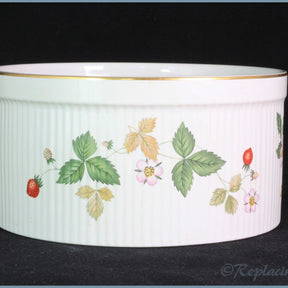 Wedgwood - Wild Strawberry (OTT) - 7 1/2