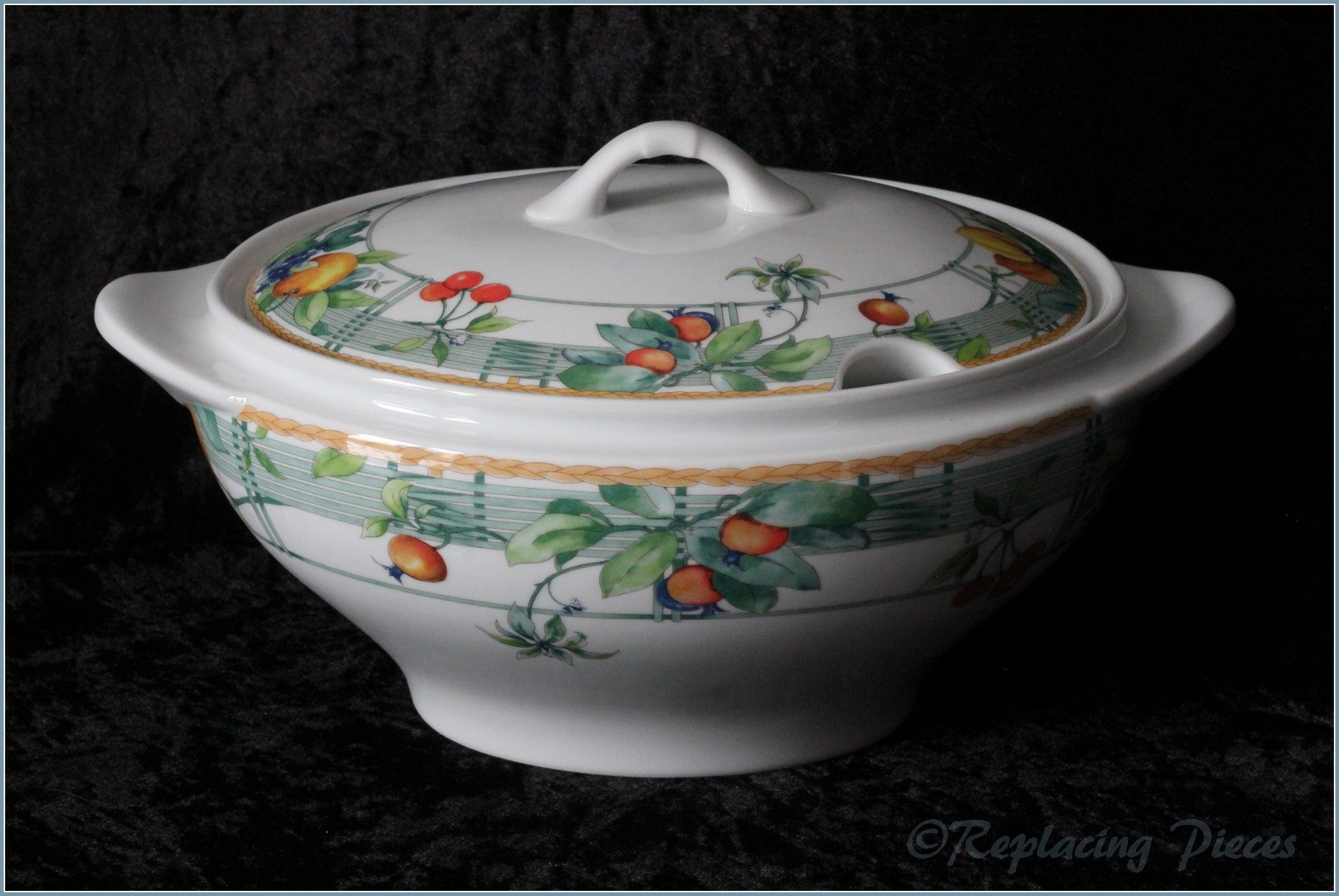 Wedgwood - Eden (Home) - Soup Tureen