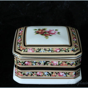 Wedgwood - Clio - Square Box