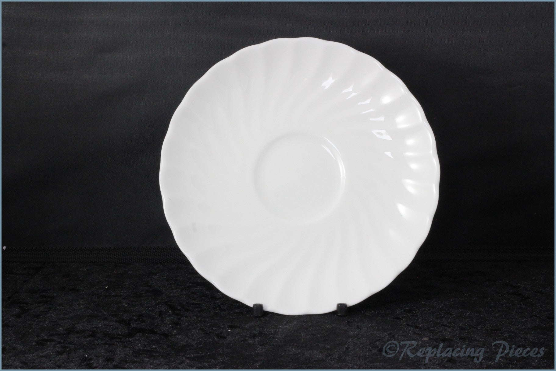 Wedgwood - Candlelight (No Backstamp) - Tea Saucer