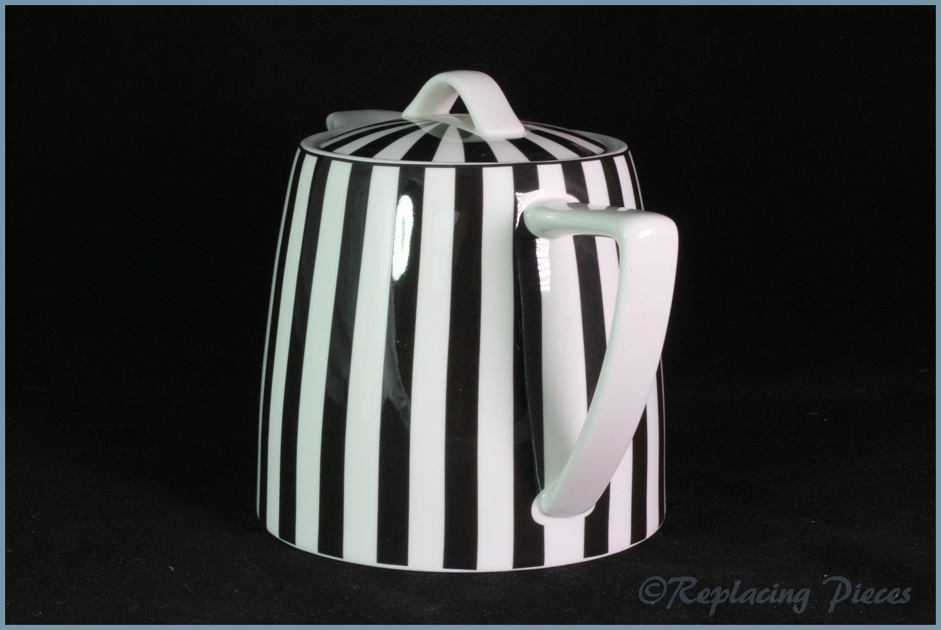 Marks & Spencer - Ruby - Teapot