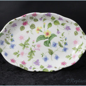 Queens - Country Meadow - Oval Tray