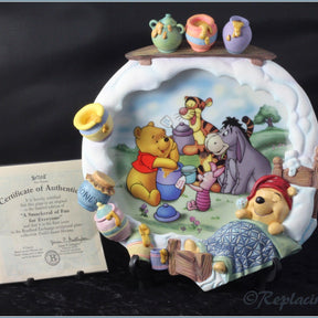 Bradford Exchange - Pooh's Sweet Dreams - A Smackerel Of Fun For Everyone