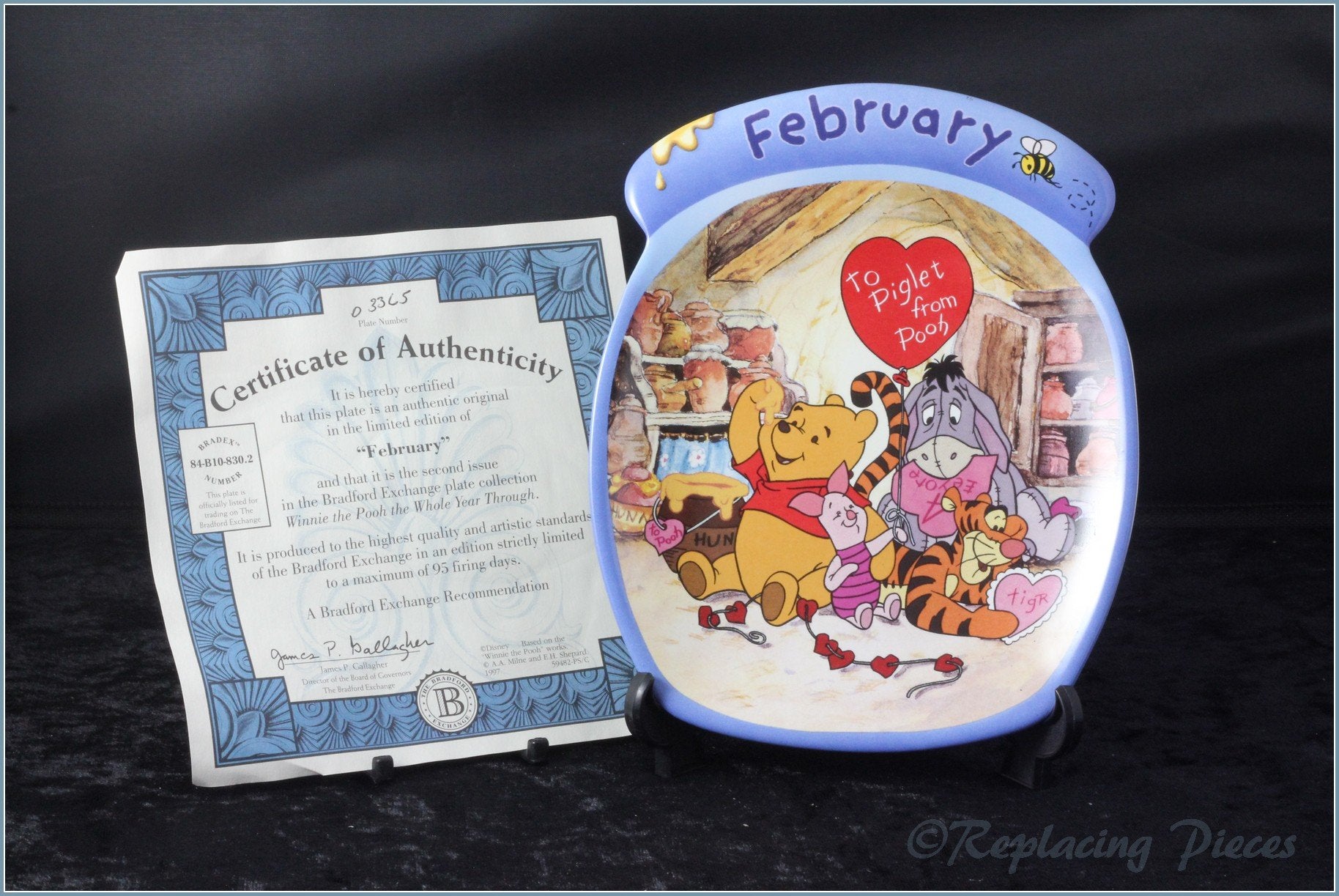 Bradford Exchange - Winnie The Pooh The Whole Year Through - February