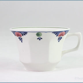 Adams - Veruschka - Teacup