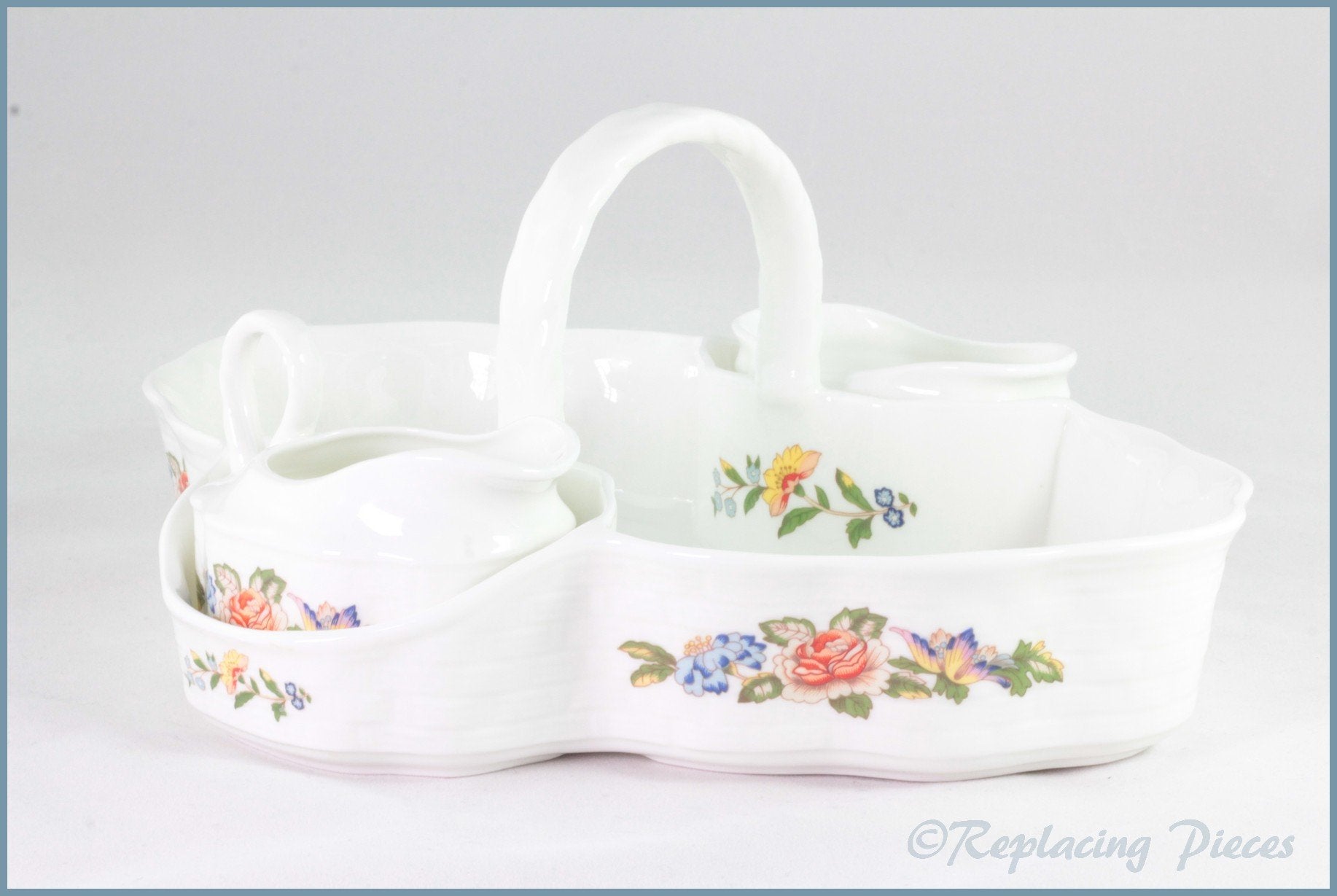 Aynsley - Cottage Garden - Strawberry Basket