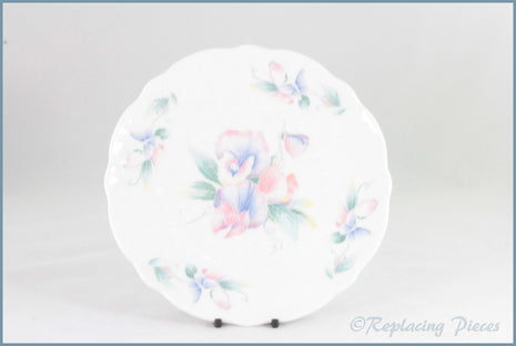 Aynsley - Little Sweetheart - 8 1/2" Scalloped Plate