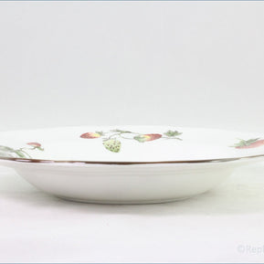 Coalport - Strawberry - 8 7/8