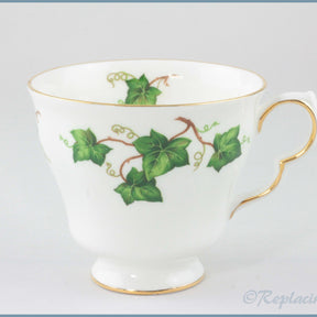 Colclough - Ivy Leaf (8143) - Teacup (Ear Handle, Leaf Inside)