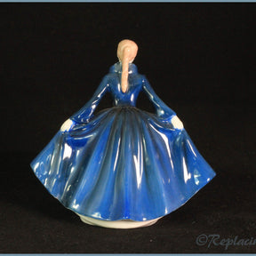 Coalport - Minuette Figurine - Dee