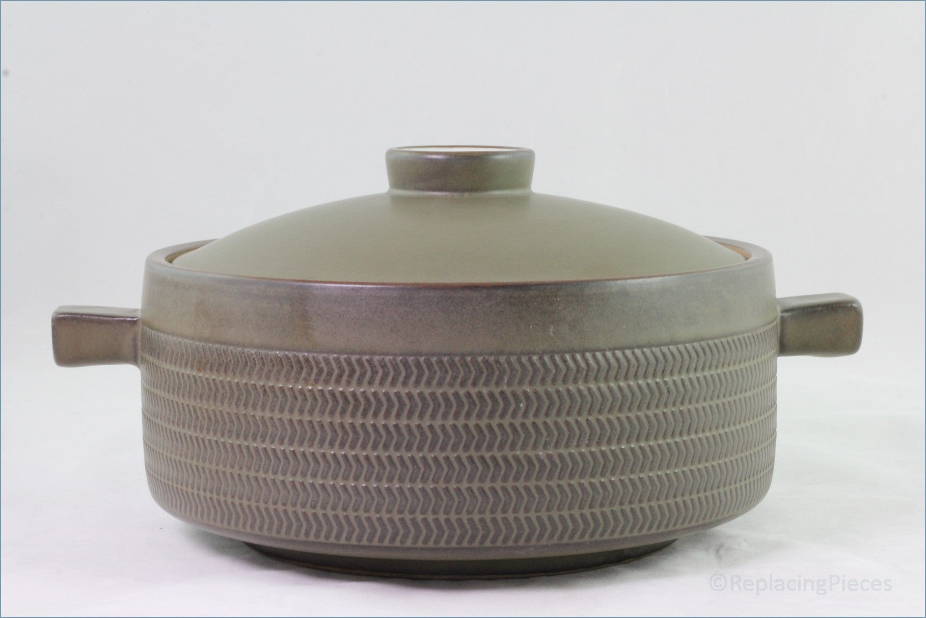 Denby - Chevron - 4 Pint Casserole (6 Chevrons)