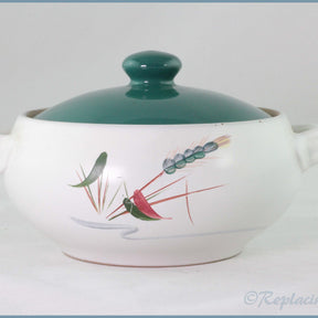 Denby - Greenwheat - 2 Pint Lugged Casserole Dish