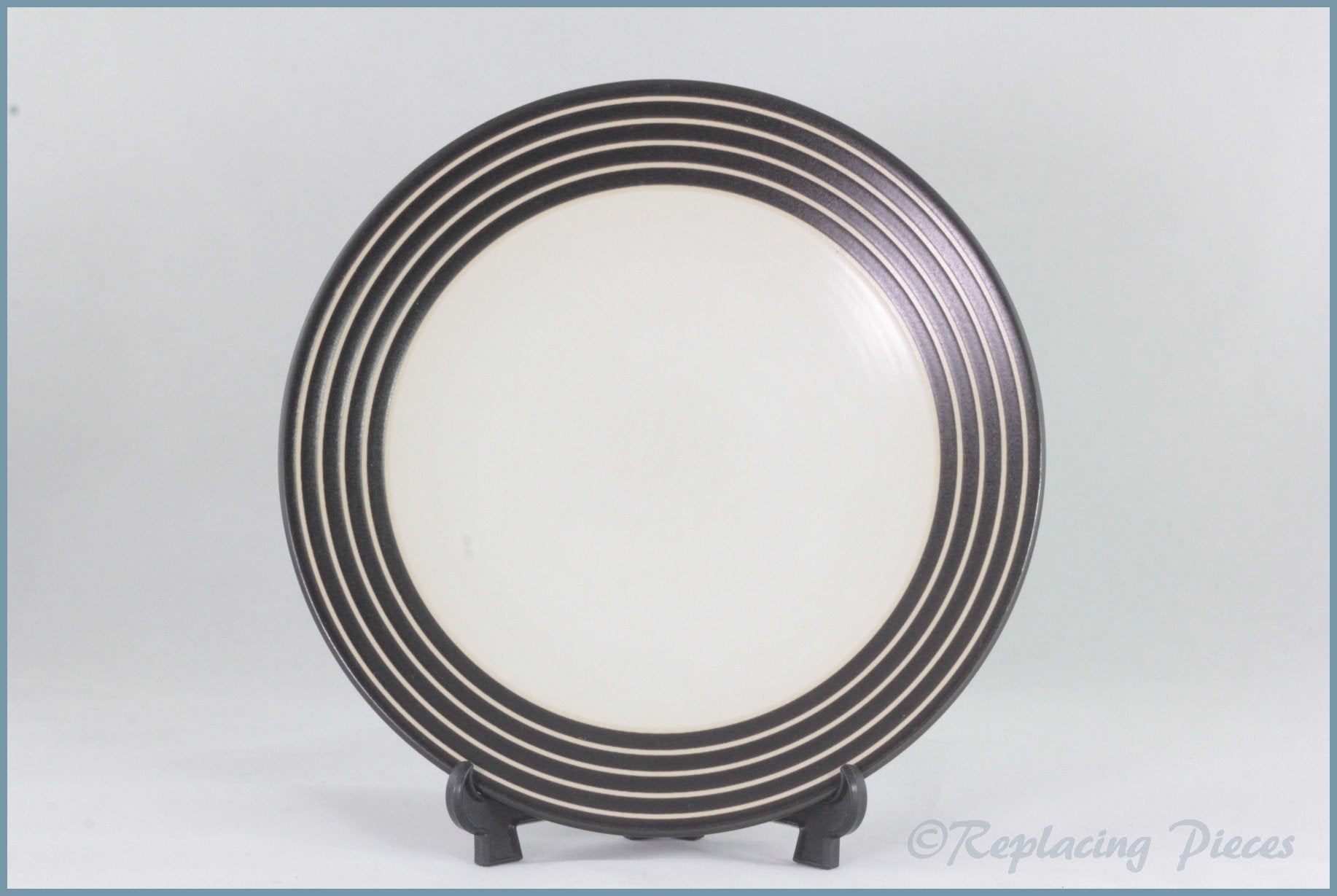 Denby - Intro (Black) - 8 3/8