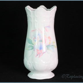 Aynsley - Little Sweetheart - Fluted Vase
