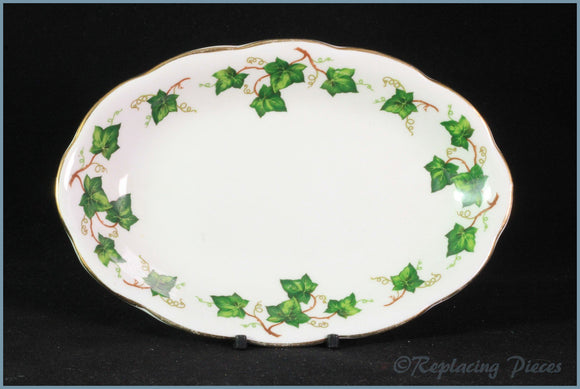 Colclough - Ivy Leaf (8143) - Gravy Boat Stand ONLY