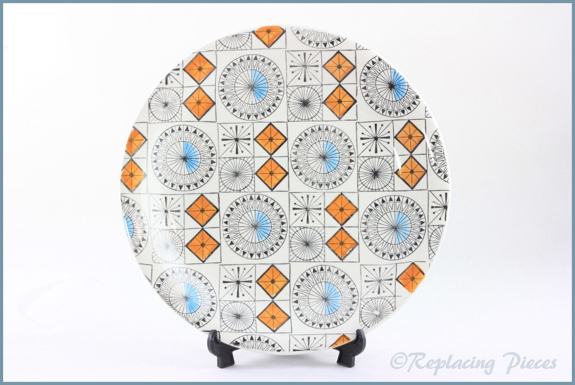 Broadhurst - Compass - Dinner Plate