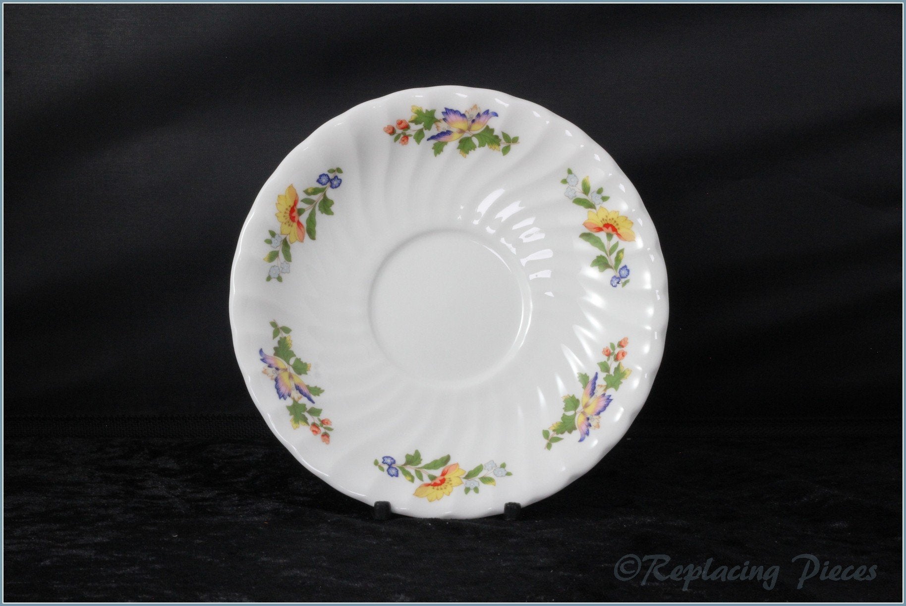 Aynsley - Cottage Garden - Tea Saucer
