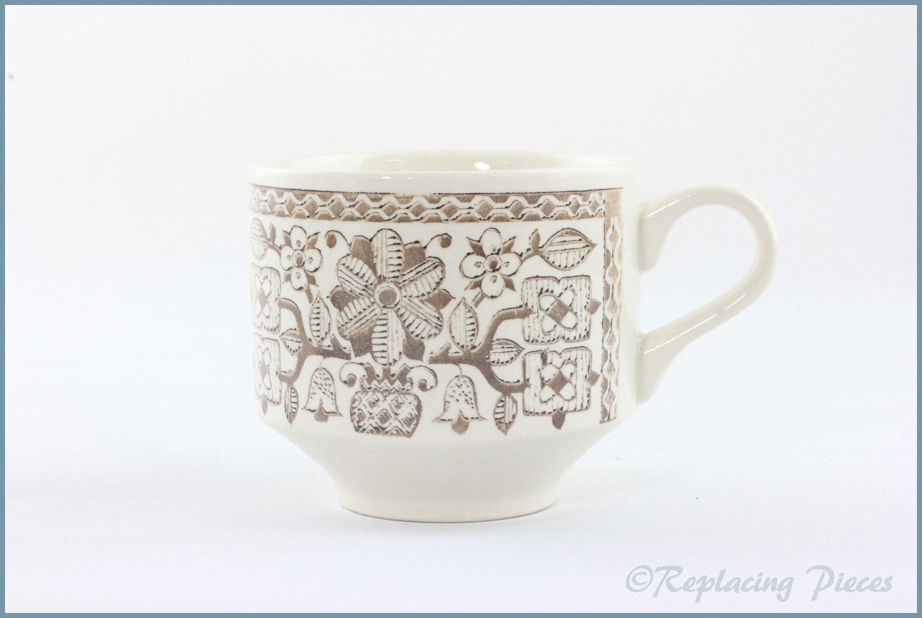 Broadhurst - Medina - Teacup